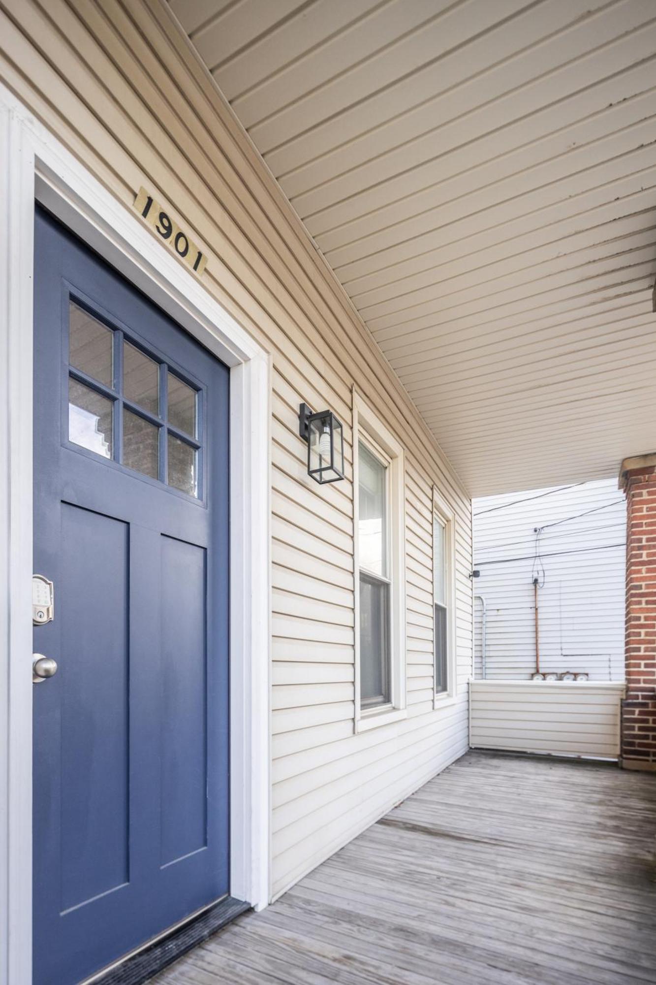 Mid-Century Modern Retreat In Little Italy Leilighet Cleveland Eksteriør bilde