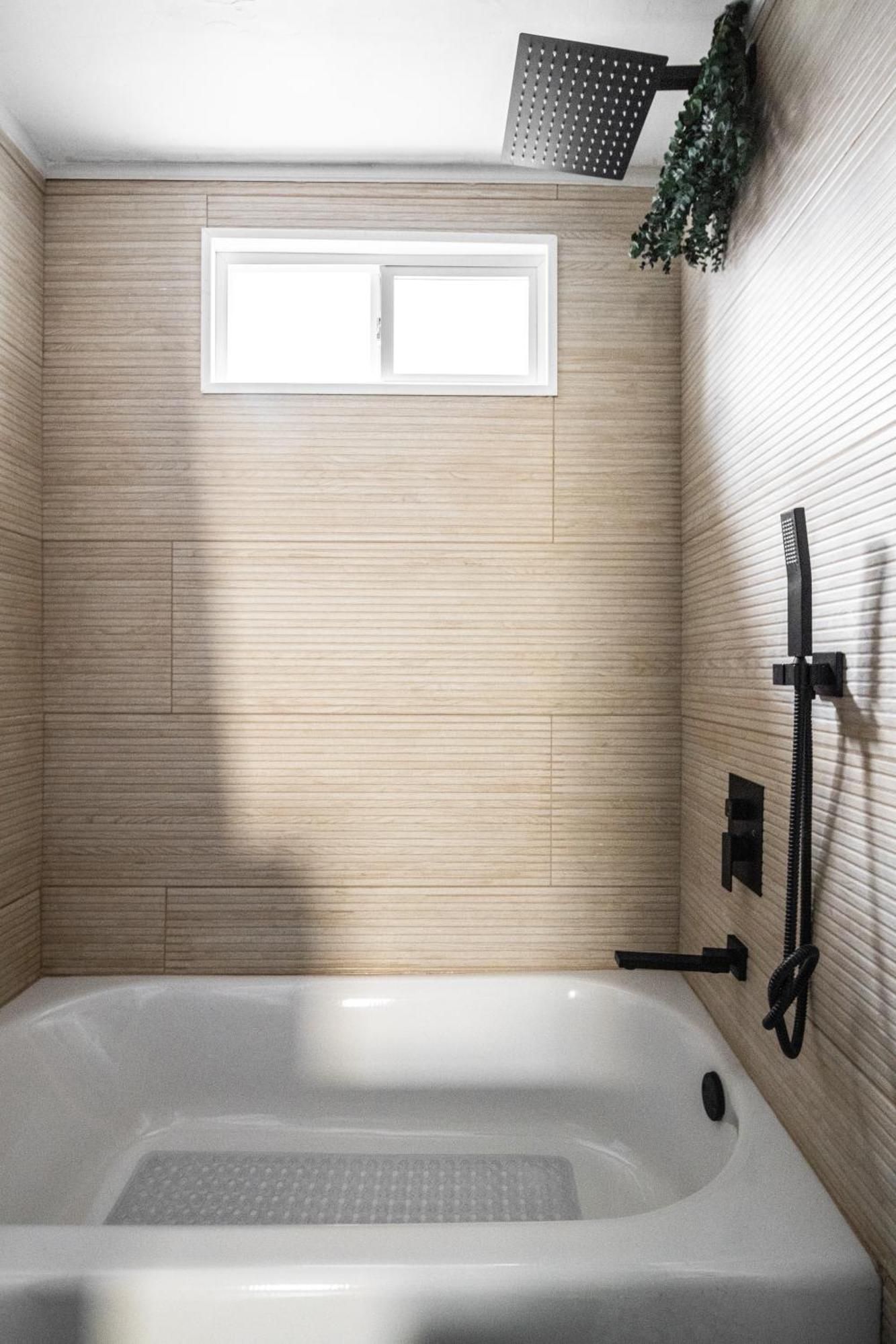Mid-Century Modern Retreat In Little Italy Leilighet Cleveland Eksteriør bilde